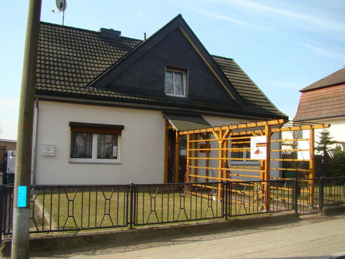 Ferienwohnungen Segebrecht Ahlbeck Heringsdorf  Buitenkant foto